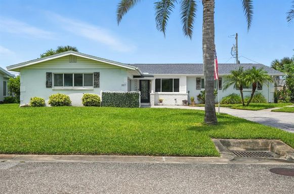 217 ROYAL DUNES CIRCLE