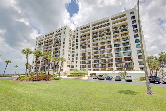 1460 GULF BOULEVARD UNIT 707