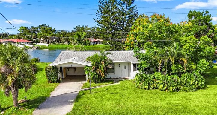 209 LAKE SHORE DRIVE