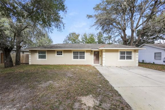 2727 N DELLWOOD DRIVE