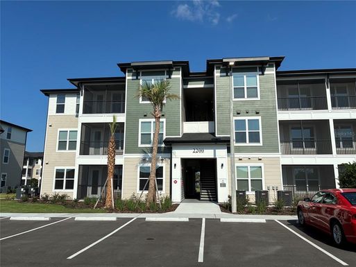 2200 PEACEFUL RIVER DRIVE UNIT 7-209