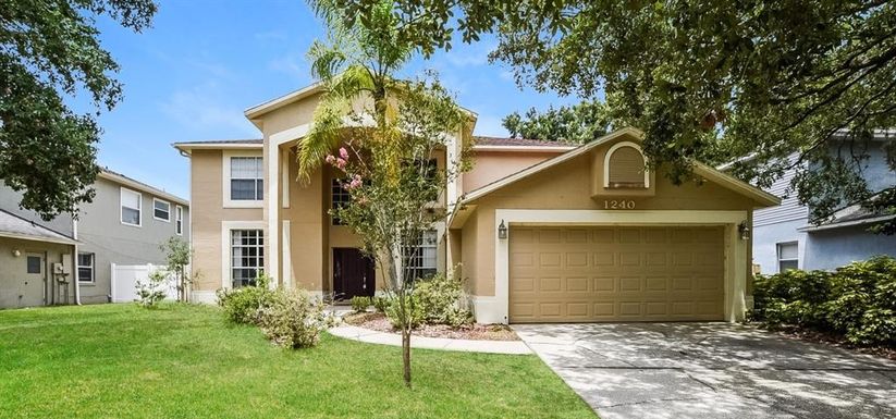 1240 WYNDHAM PINE DRIVE