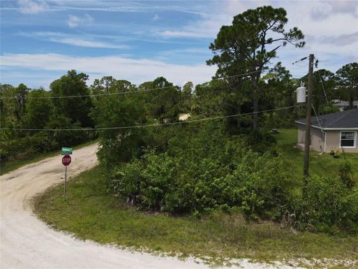 27589 SANDRALA DRIVE