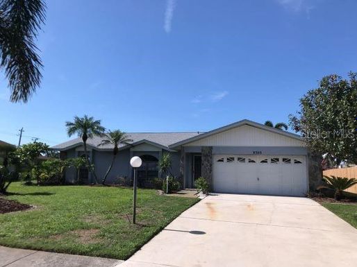 8305 12TH AVENUE DRIVE NW