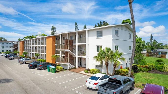 5882 CANAL DRIVE UNIT J-7