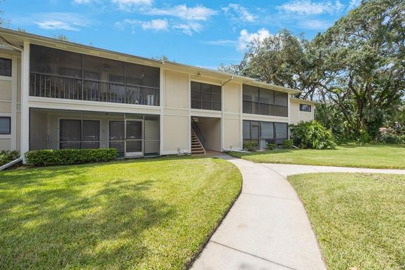 6012 LAKETREE LANE UNIT F