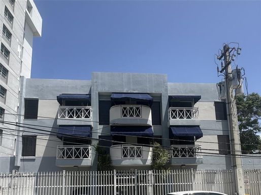 Apart 306 CONDOMINIO BARCELONA COURT, SAN JUAN UNIT 1