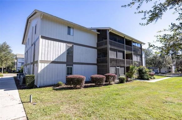 6519 W NEWBERRY ROAD UNIT 103