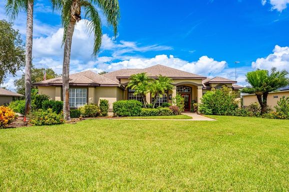 212 ALEXANDRA WOODS DRIVE