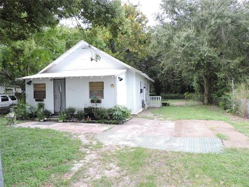 812/815/817/819/838 HENRY STREET