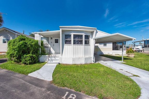 4851 W GANDY BOULEVARD UNIT B3L18