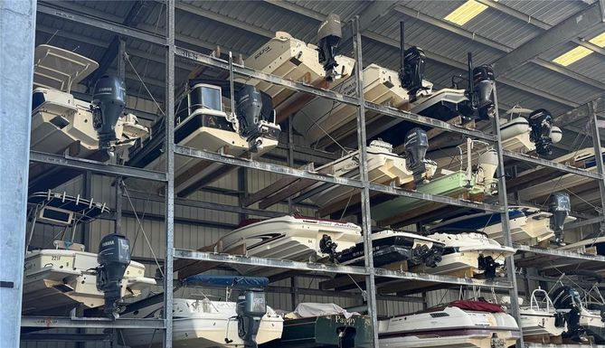 100 CIRCUIT ROAD UNIT N53