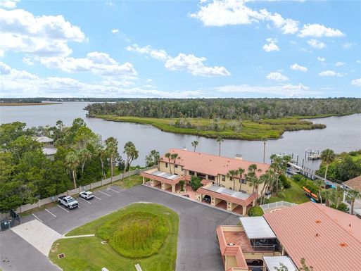 362 NW 14TH PLACE UNIT 21