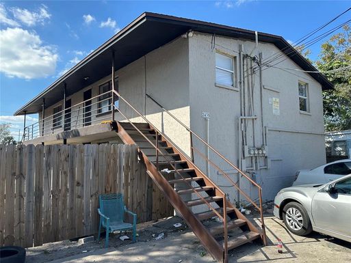 2435 NE EDWIN STREET