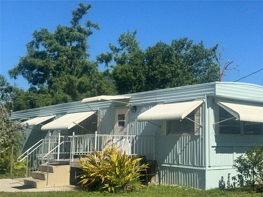 11970 SW LOOP TERRACE