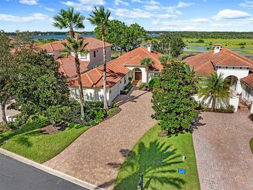 517 RIA MIRADA COURT