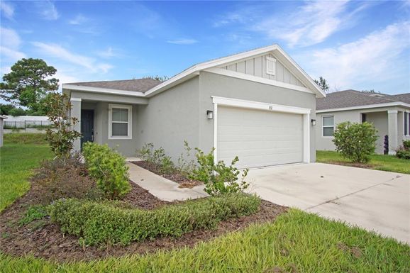 832 BLUE CREEK DRIVE