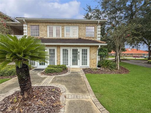 809 E OAK STREET UNIT 106- 107