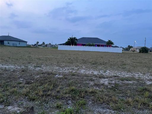 4237 NW 34TH TERRACE