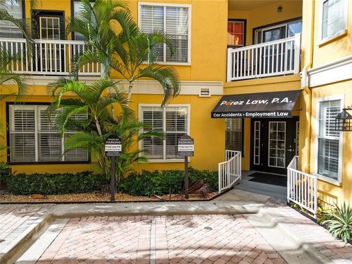 860 N ORANGE AVENUE UNIT 135