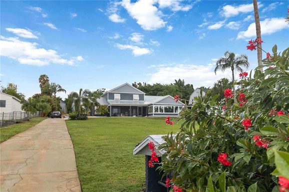 711 N INDIAN RIVER DRIVE