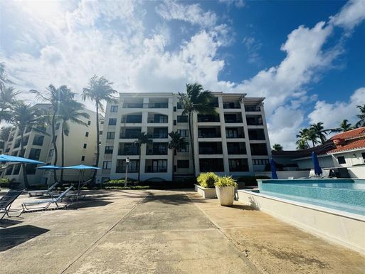 6000 Blvd. Rio Mar OCEAN VILLAS I UNIT /