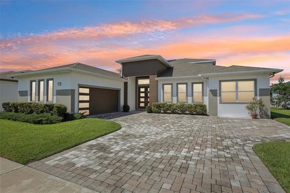 8743 SANDERS TREE LOOP