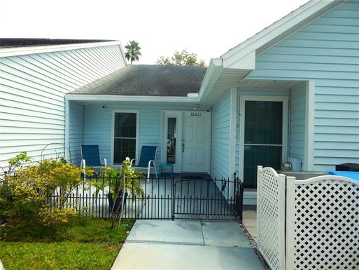 16221 RAMBLING VINE DRIVE W