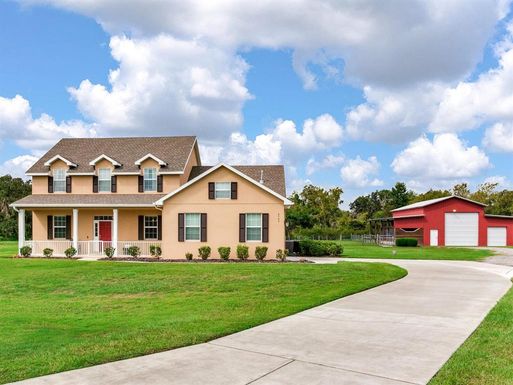 8703 ALAFIA HILLS DRIVE