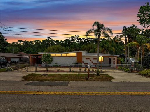 2303 BONNEVILLE DRIVE