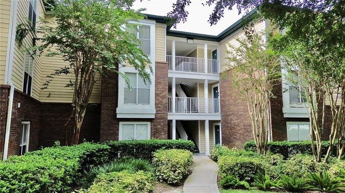 10024 STRAFFORD OAK COURT UNIT 809