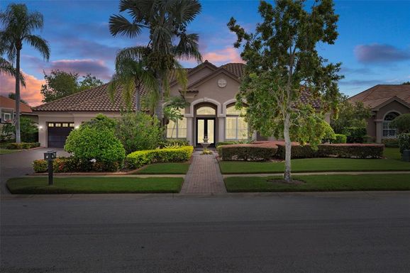 963 CYPRESS COVE WAY