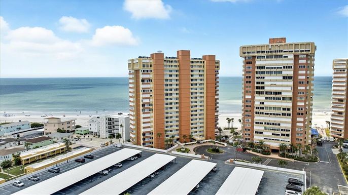 17900 GULF BOULEVARD UNIT 11C