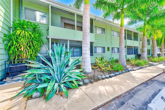 1329 DREW STREET UNIT 4