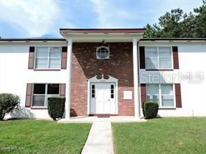 1562 SE 27TH STREET UNIT E