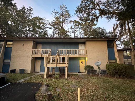 2811 SW ARCHER ROAD UNIT R144