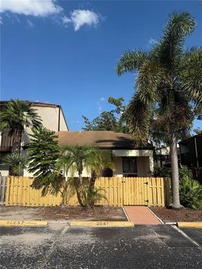 2647 SURREY COURT UNIT 2647