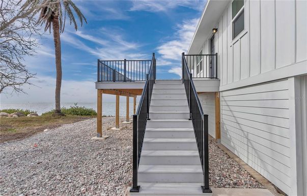 6417 DRIFTWOOD DRIVE