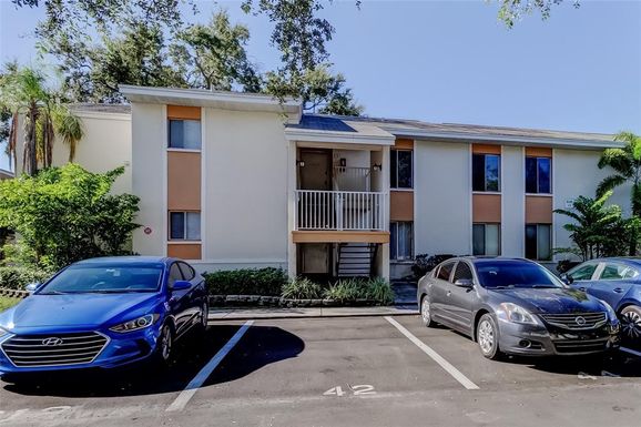 720 100TH AVENUE N UNIT 202