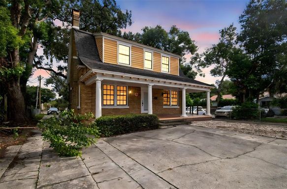 114 PALMOLA STREET S