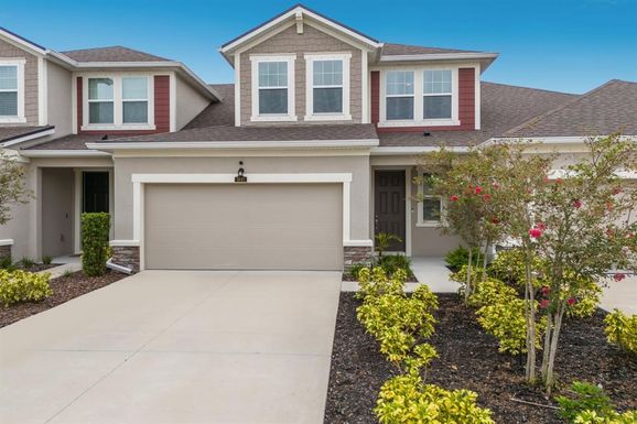 5645 SILVERBRIDGE TRAIL