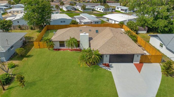 113 PALM BREEZE DRIVE