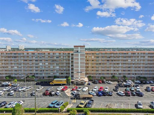 1847 SHORE DRIVE S UNIT 614