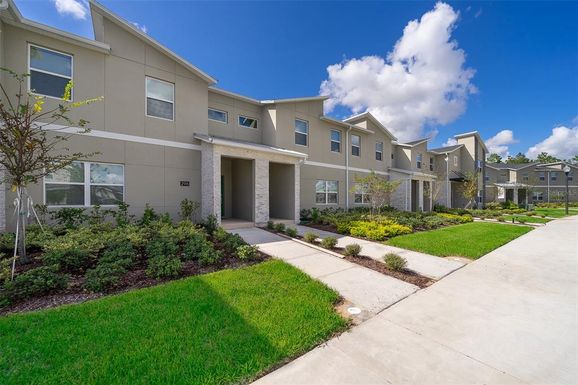 296 OCEAN COURSE AVENUE