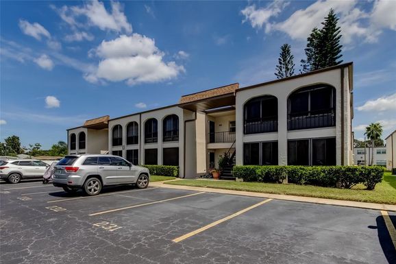 7701 STARKEY ROAD UNIT 236