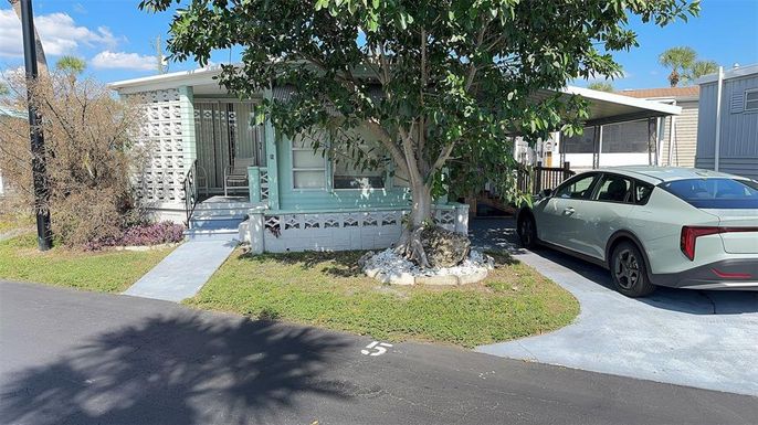 4851 W GANDY BOULEVARD UNIT B5L5