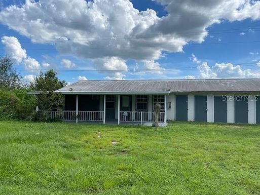 1018 NE CANAL AVENUE