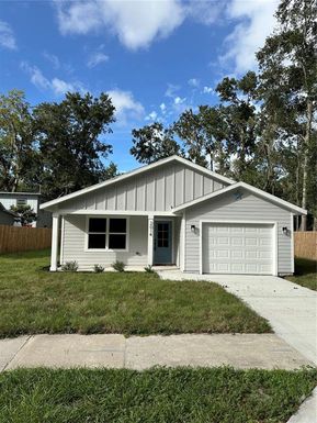 2014 E UNIVERSITY AVENUE