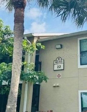 4045 CROCKERS LAKE BOULEVARD UNIT 27