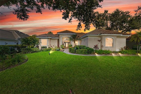 462 FIELDSTONE DRIVE